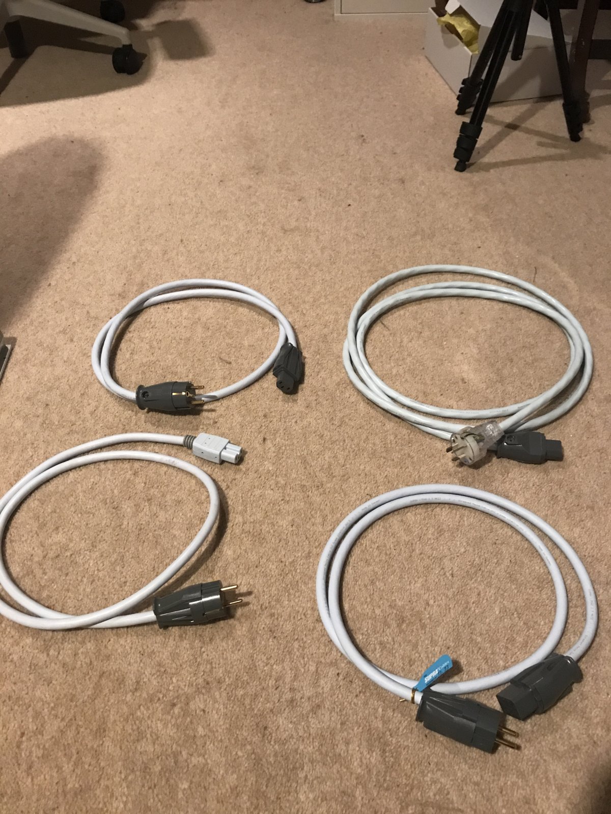 FS SUPRA POWER conditioner + Power cords. ﻿ Stereo, Home Cinema