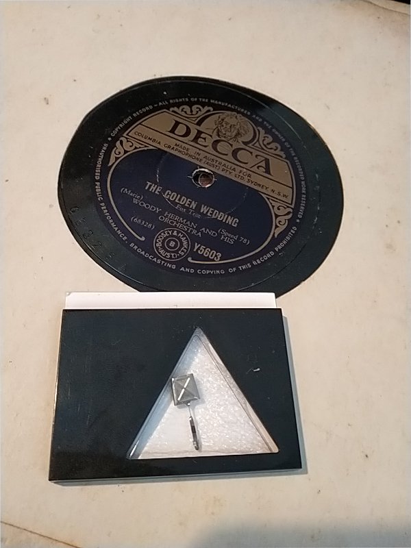 Tracking stylus wear with a microscope ﻿ Turntables, Record Players & Vinyl