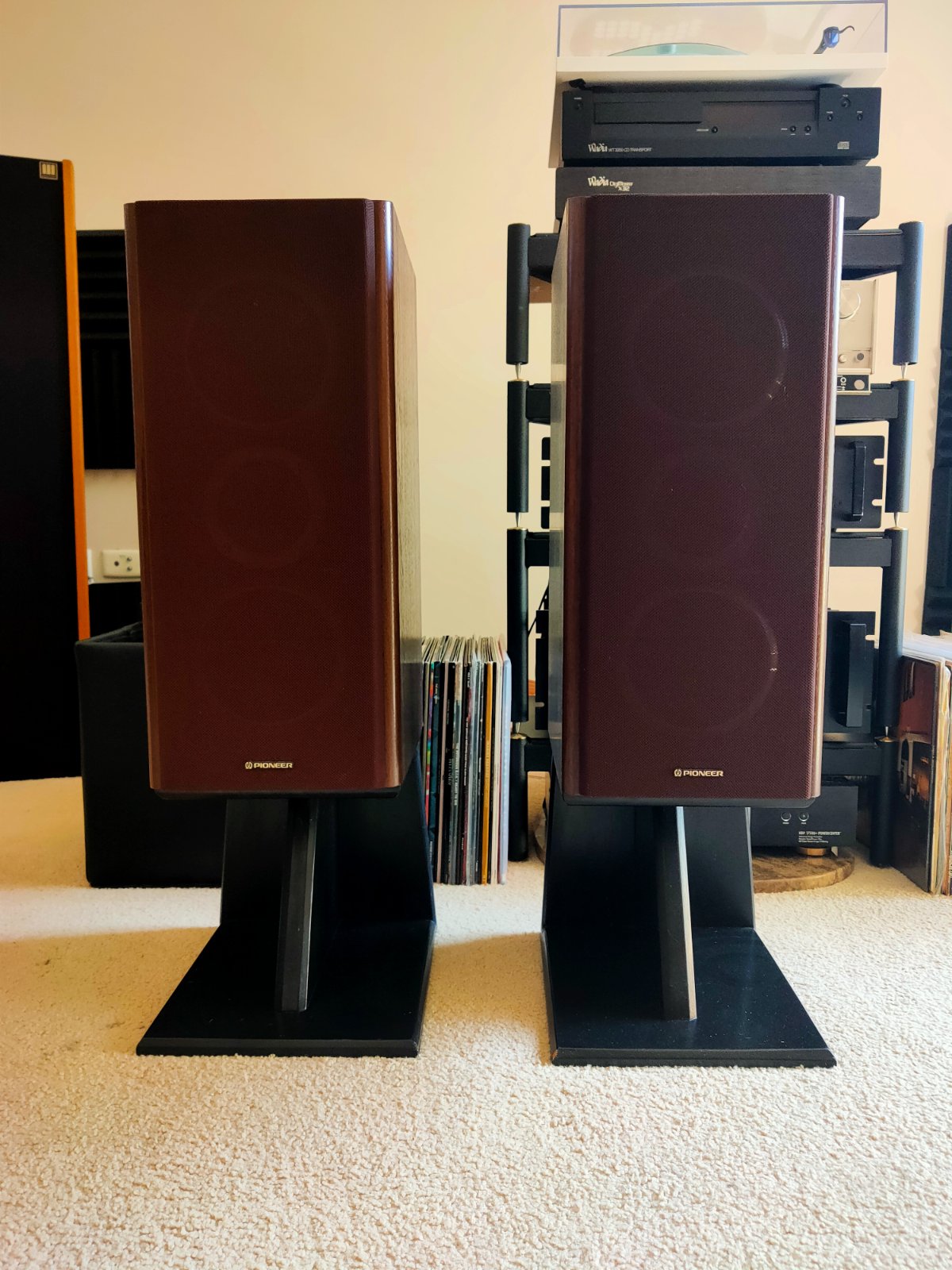 SOLD: Fs: Pioneer S-55T vintage hifi speakers circa 1987 made in