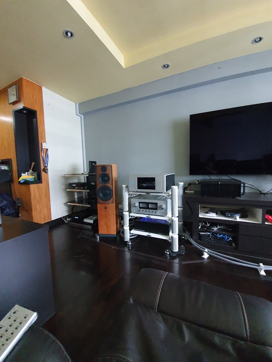 Price Reduced: 3 Tier Solid Tech Hybrid Rack - Hi-Fi and Cinema Cables ...