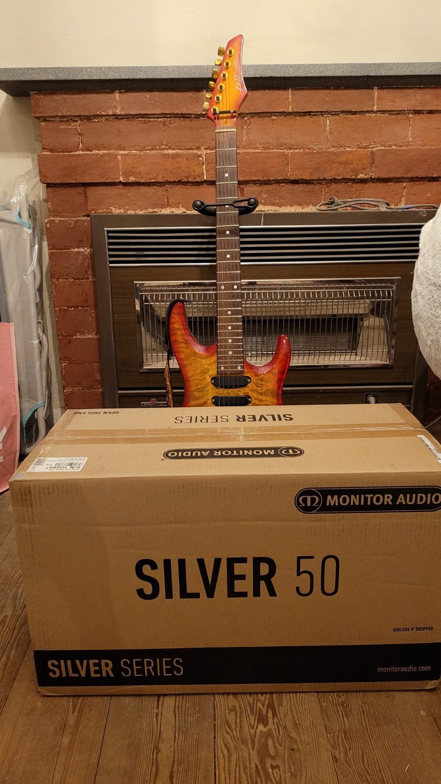 WITHDRAWN: FS: Monitor Audio Silver 50 Bookshelf Speakers |﻿ Stereo ...