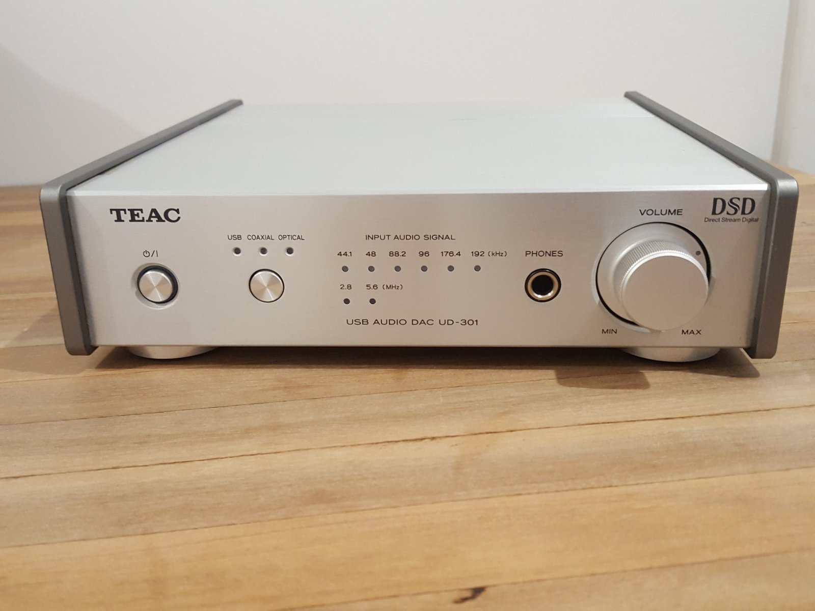 SOLD FS Teac UD301 Balanced DSD DAC/Headphone Amp ﻿ Stereo, Home Cinema, Headphones Components