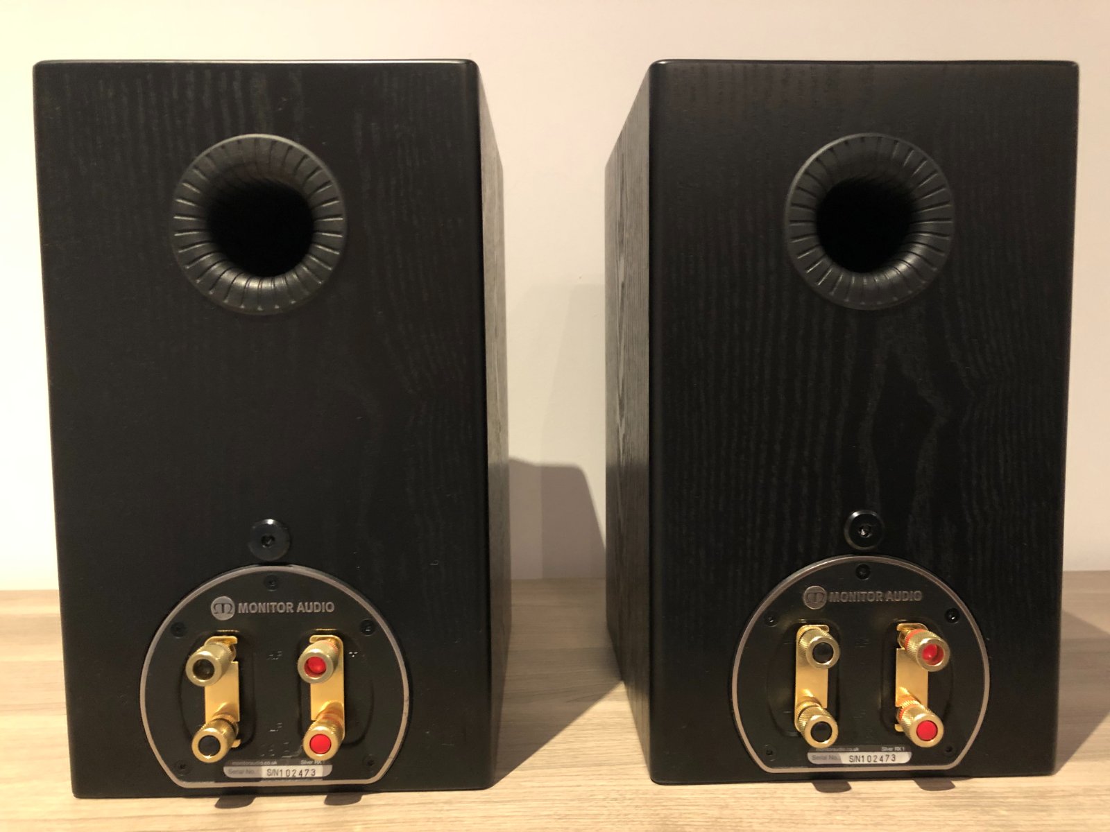 FS Monitor Audio "Silver" RX1 Bookshelf Speakers (Black Oak) ﻿ Stereo