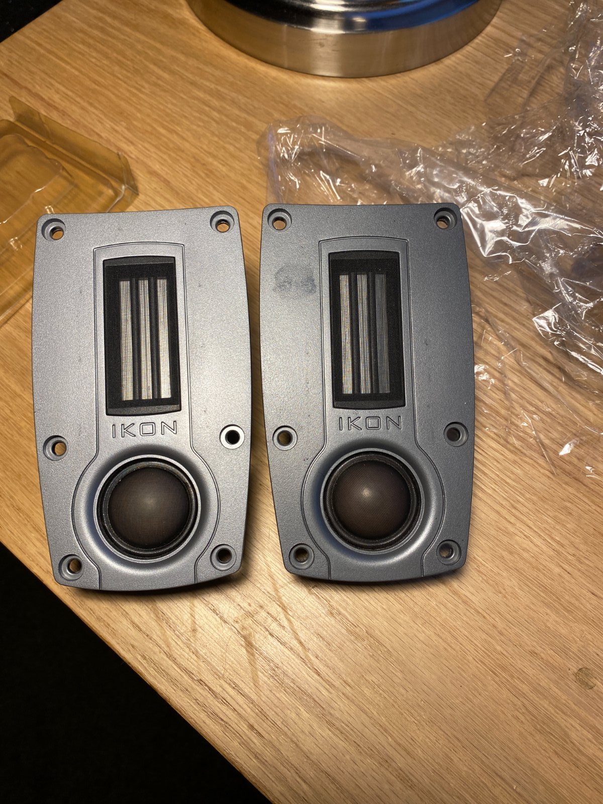 FS: DALI IKON 1 Hybrid Tweeter Ribbon & Soft Dome PAIR - Hi-Fi and ...