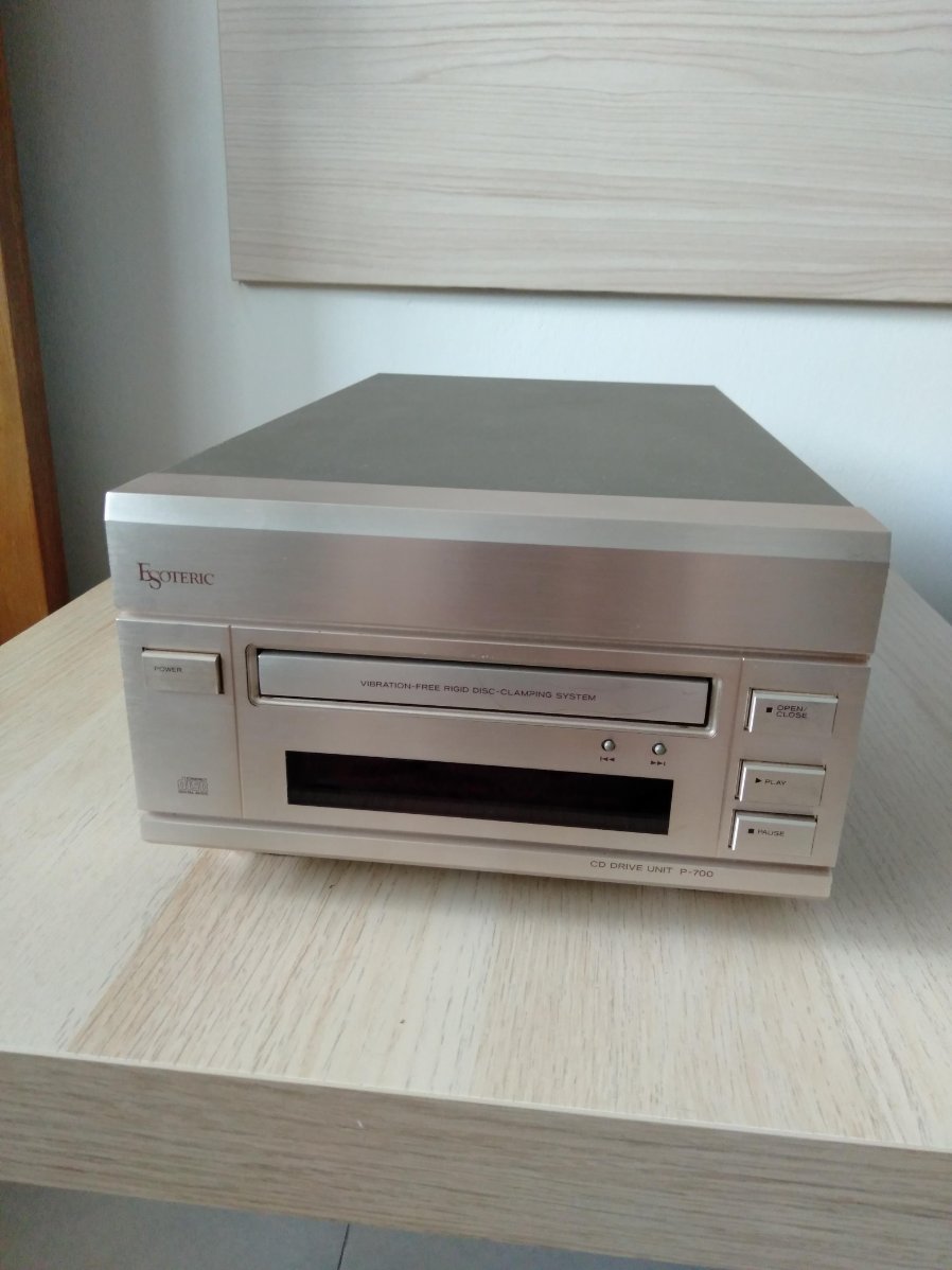 TEAC CD DRIVE UNIT P-700 フローティングユニット