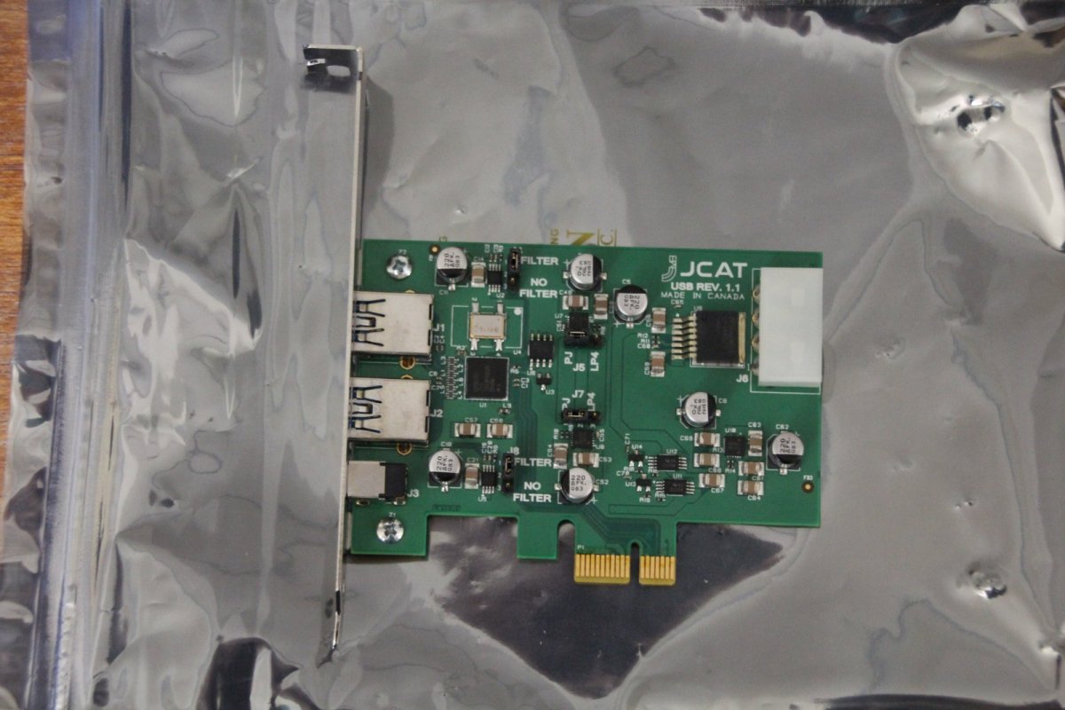 SOLD FS JCAT 1.1 usb card ﻿ HiFi and Cinema Cables & Accessories