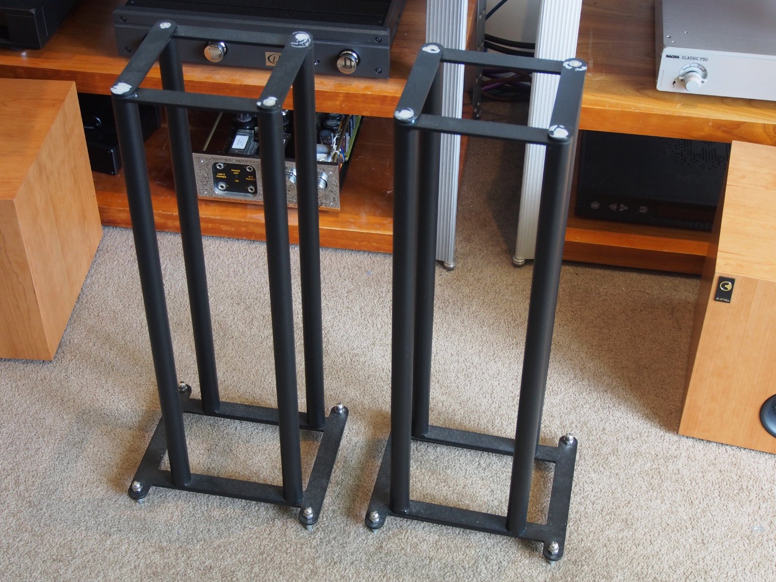SOLD: FS: Speaker Stands - Custom Design FS 104 - Hi-Fi and Cinema ...