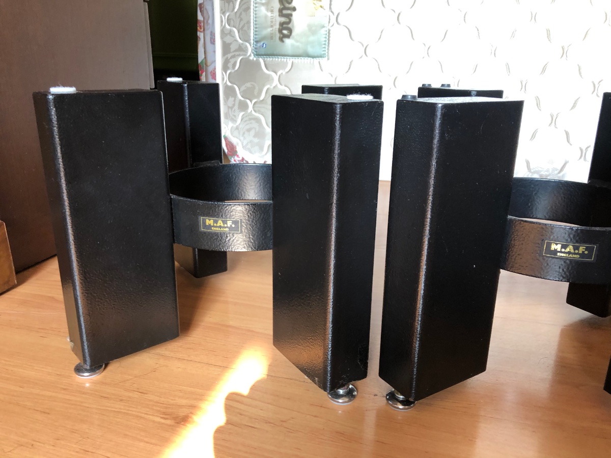FS MAF UK made low speaker stands ﻿ HiFi and Cinema Cables & Accessories