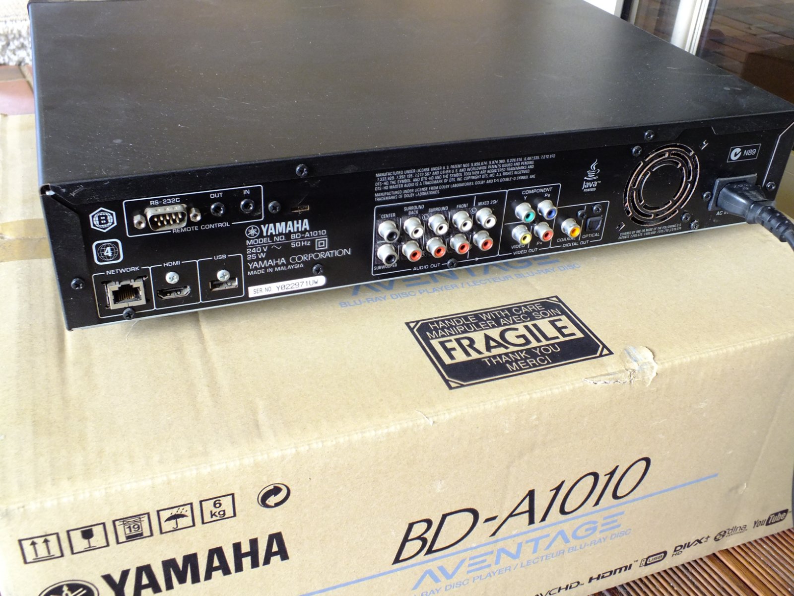 FS Yamaha Bluray Player ﻿ Stereo, Home Cinema, Headphones Components