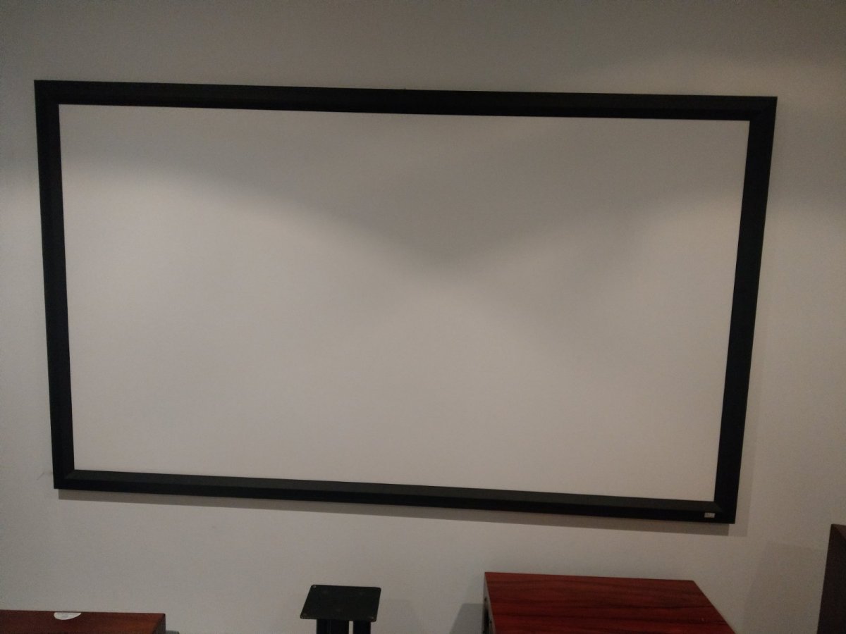 FS 92" Fixed frame Grandview projector screen ﻿ HiFi and Cinema