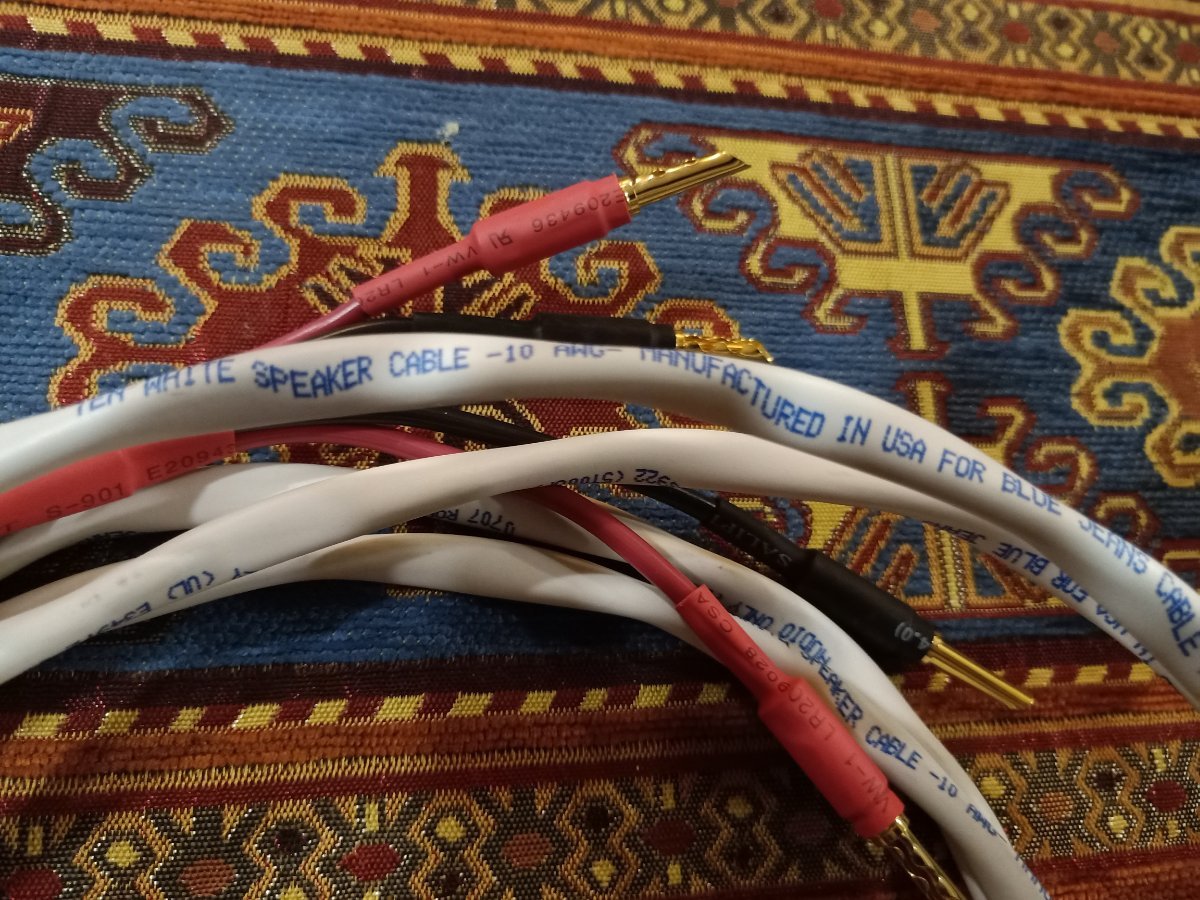 FS Blue Jeans Speaker Cable ﻿ HiFi and Cinema Cables & Accessories