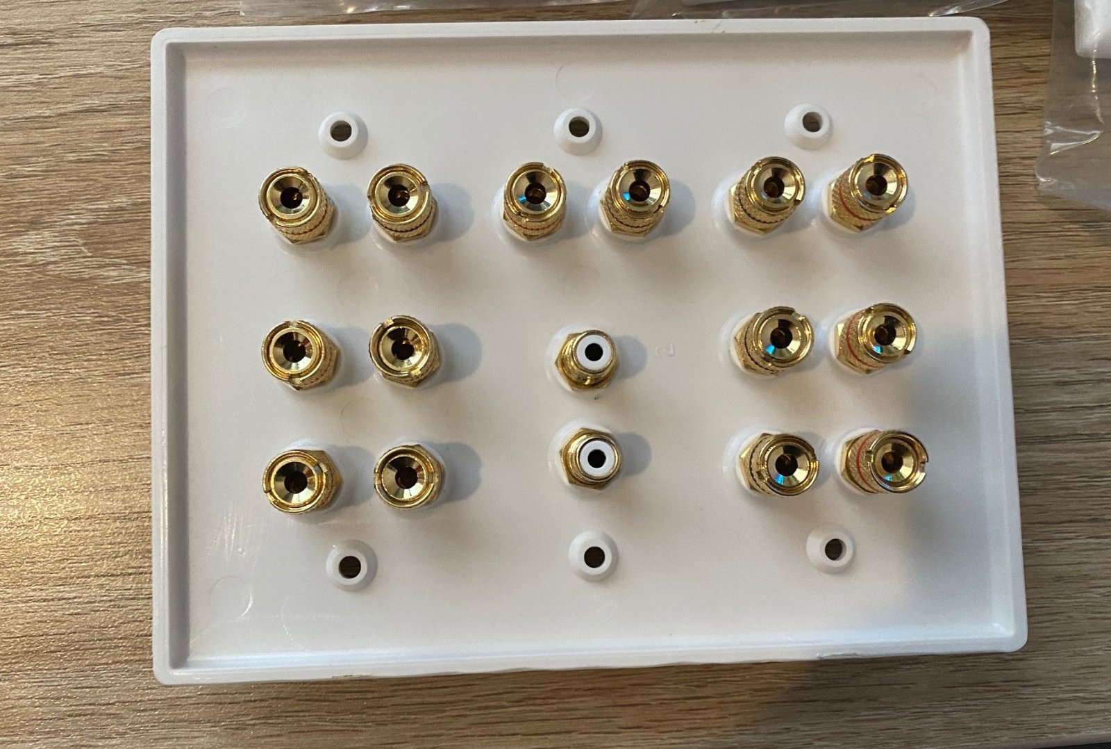 FS: 7.2 Hi-Fi Speaker Wall Plate And 7 Other Speaker Wall Plates - Hi ...