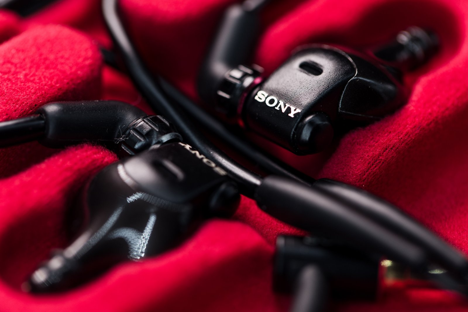FS Sony ex1000 legendary IEM, fantastic condtion. Made in Japan