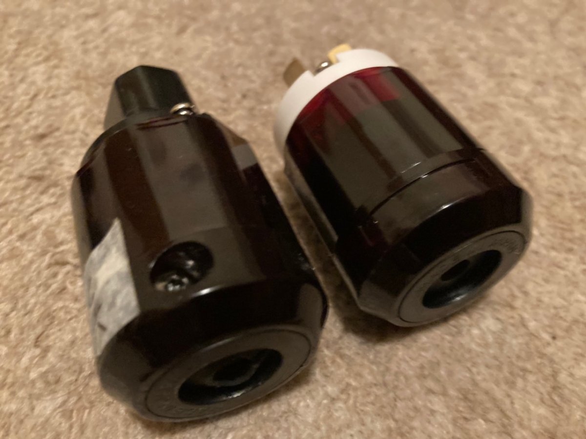 FS: JAPAN MADE AU + IEC 15 AMP mains plug - Hi-Fi and Cinema Cables ...