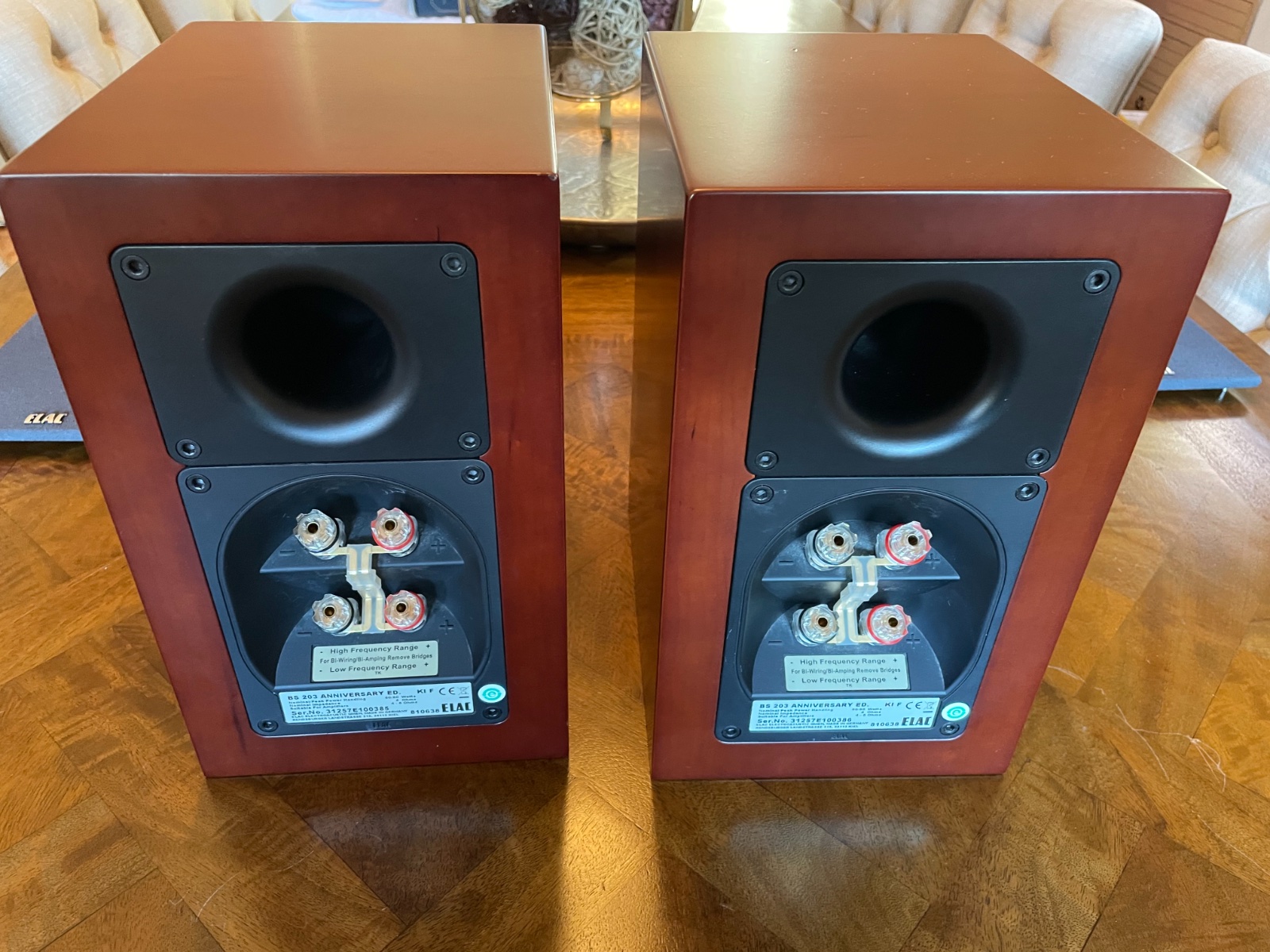 FS: Elac BS203 Anniversary Edition - Stereo, Home Cinema
