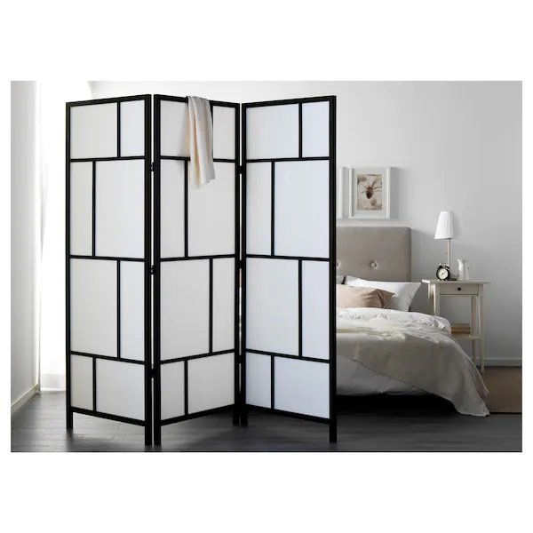 risoer-room-divider-white-black__0380704_pe555584_s5.jpg.2033bbe0d004ffefd69d6b3e9db06fea.jpg