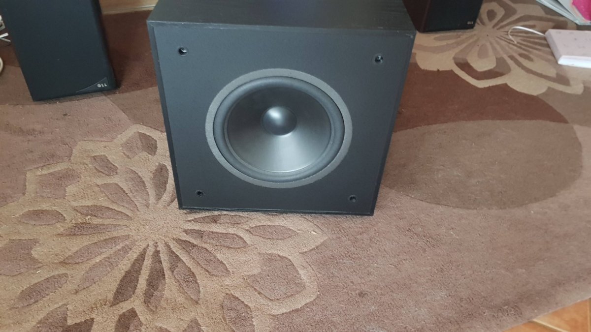 FS: Energy es 10 Subwoofer Canada made |﻿ Stereo, Home Cinema ...