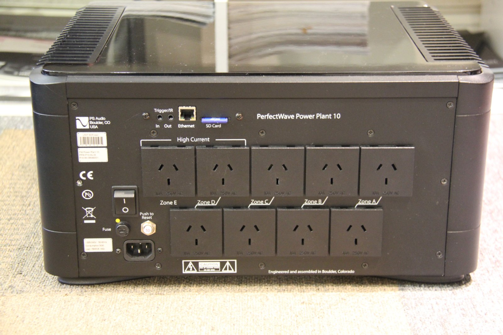FS: PS Audio P10 Power Plant Power Conditioner - Commercial