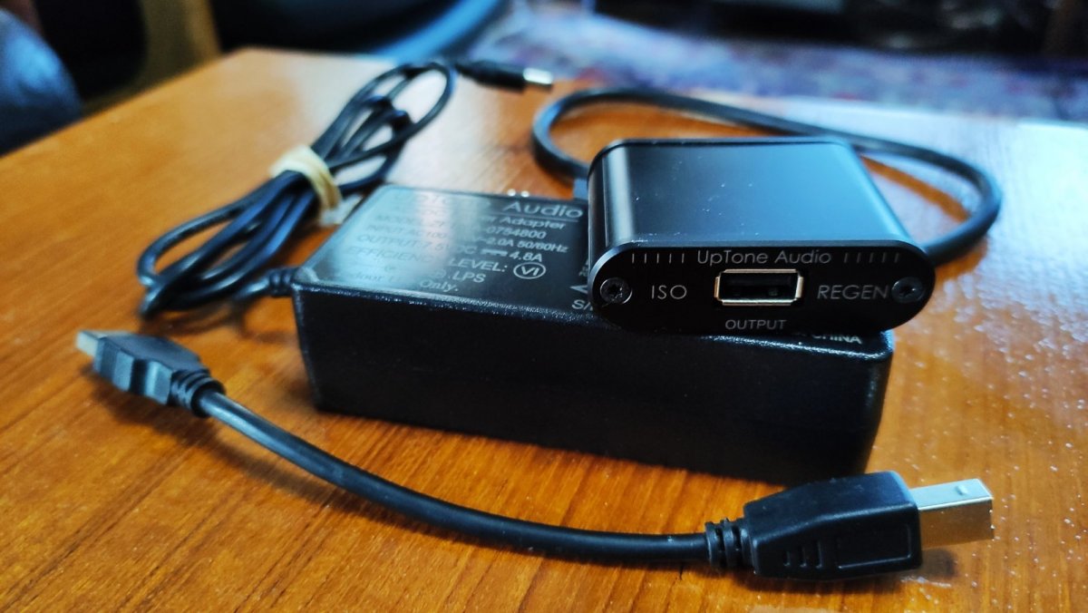 FS: Uptone Audio USB ISO REGEN isolator reclocker - Hi-Fi and Cinema ...