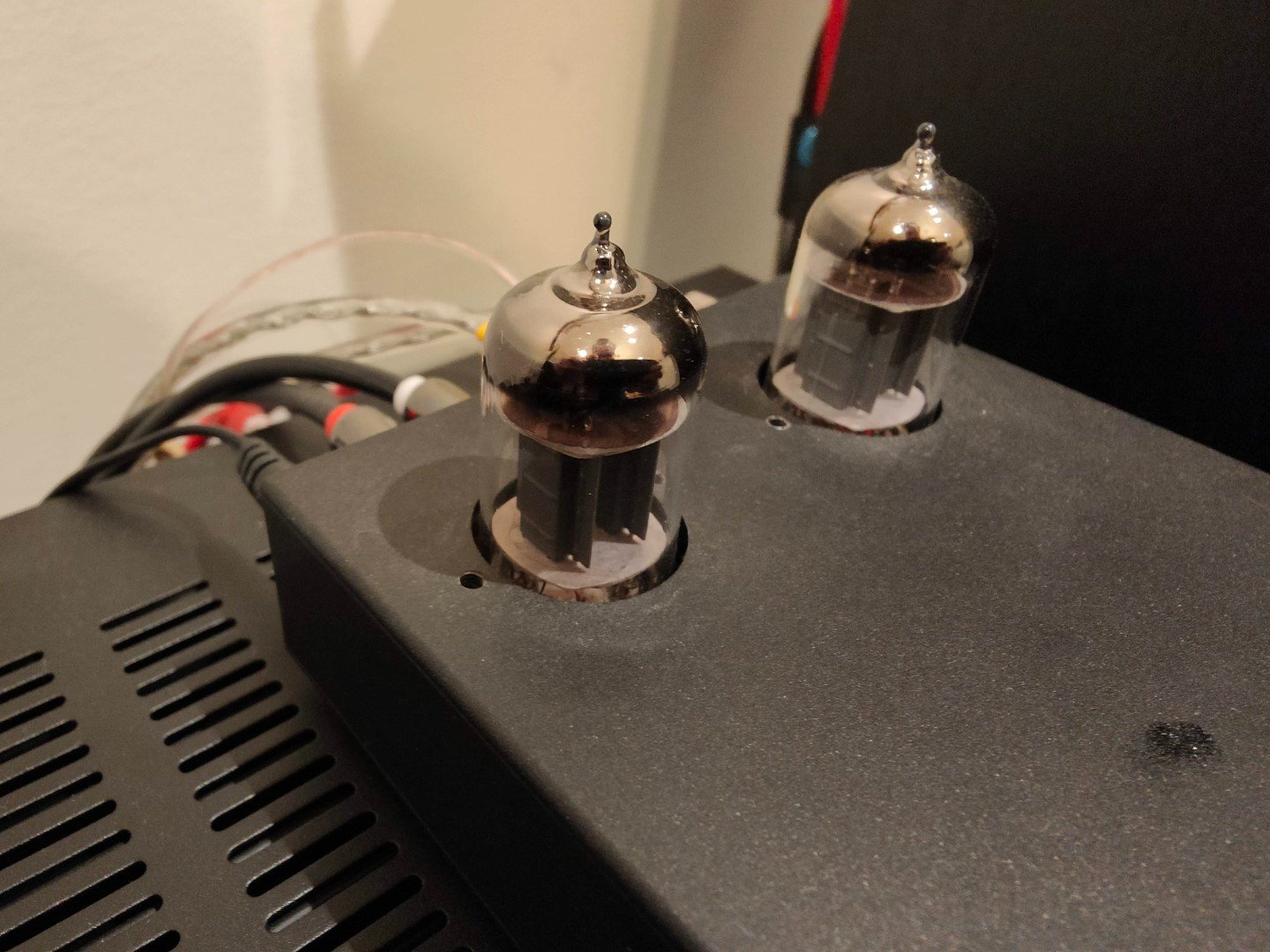 SOLD: FS: Pro-Ject Tube Box S2 Phono Preamp (Black) w/ Extra Tubes ...