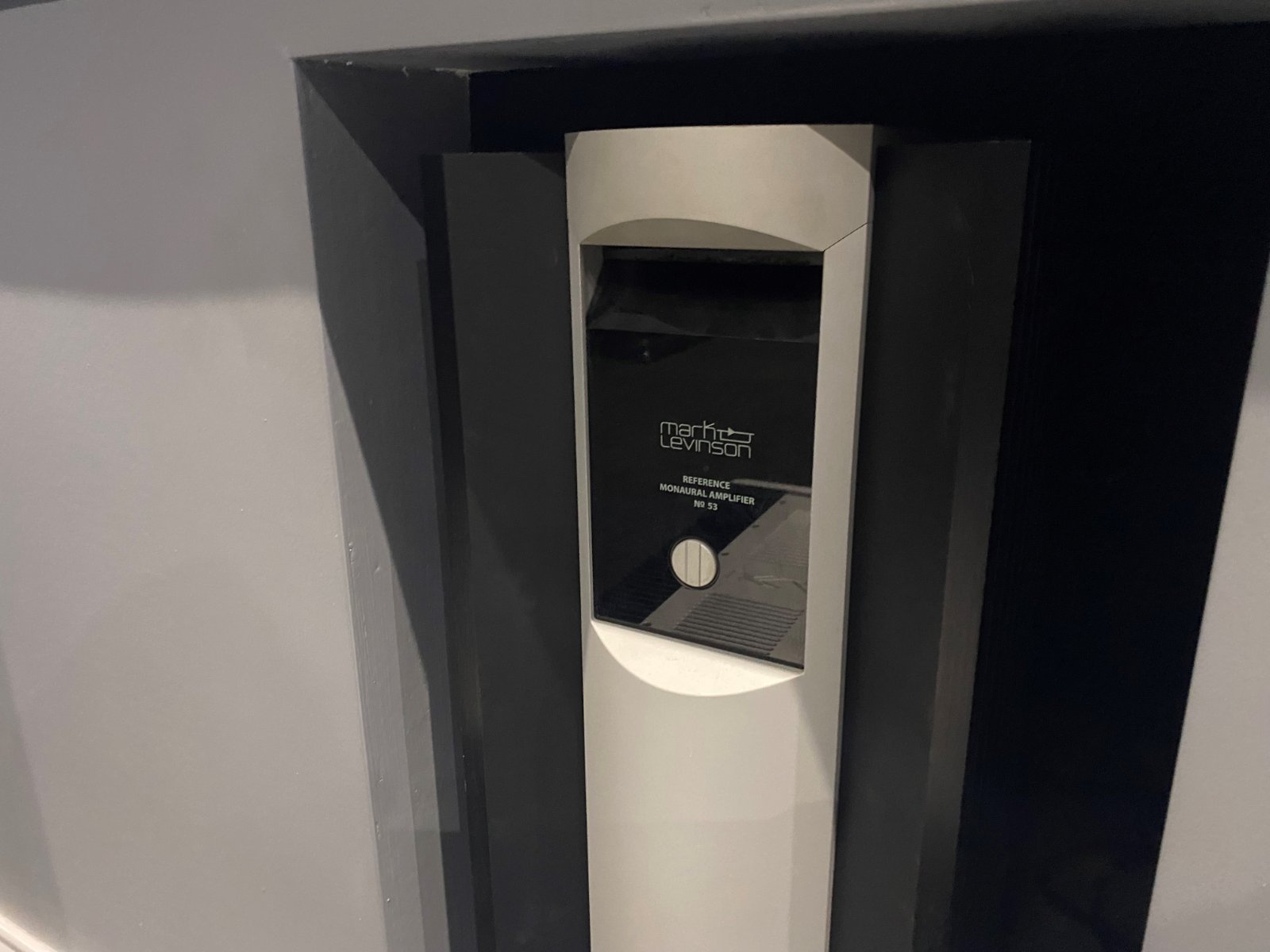 Mark Levinson No.53 Mono Amplifiers