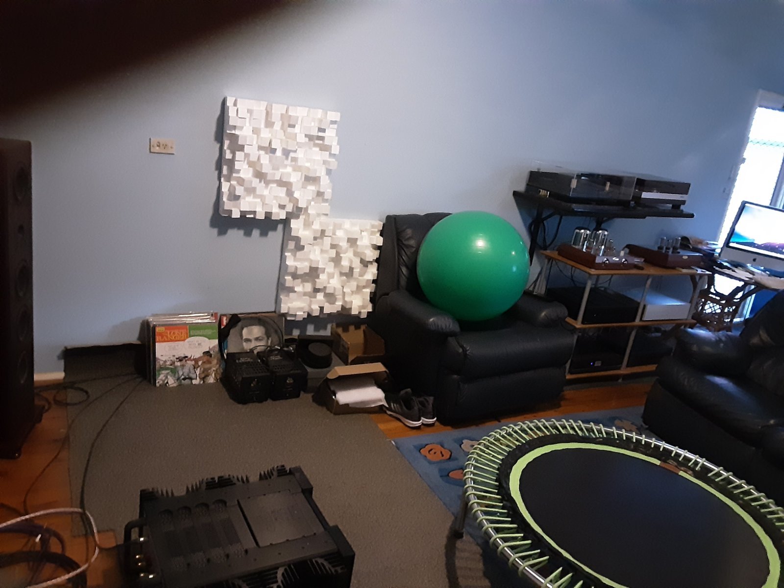 How to eliminate hum from componants and speakers ﻿ General HiFi