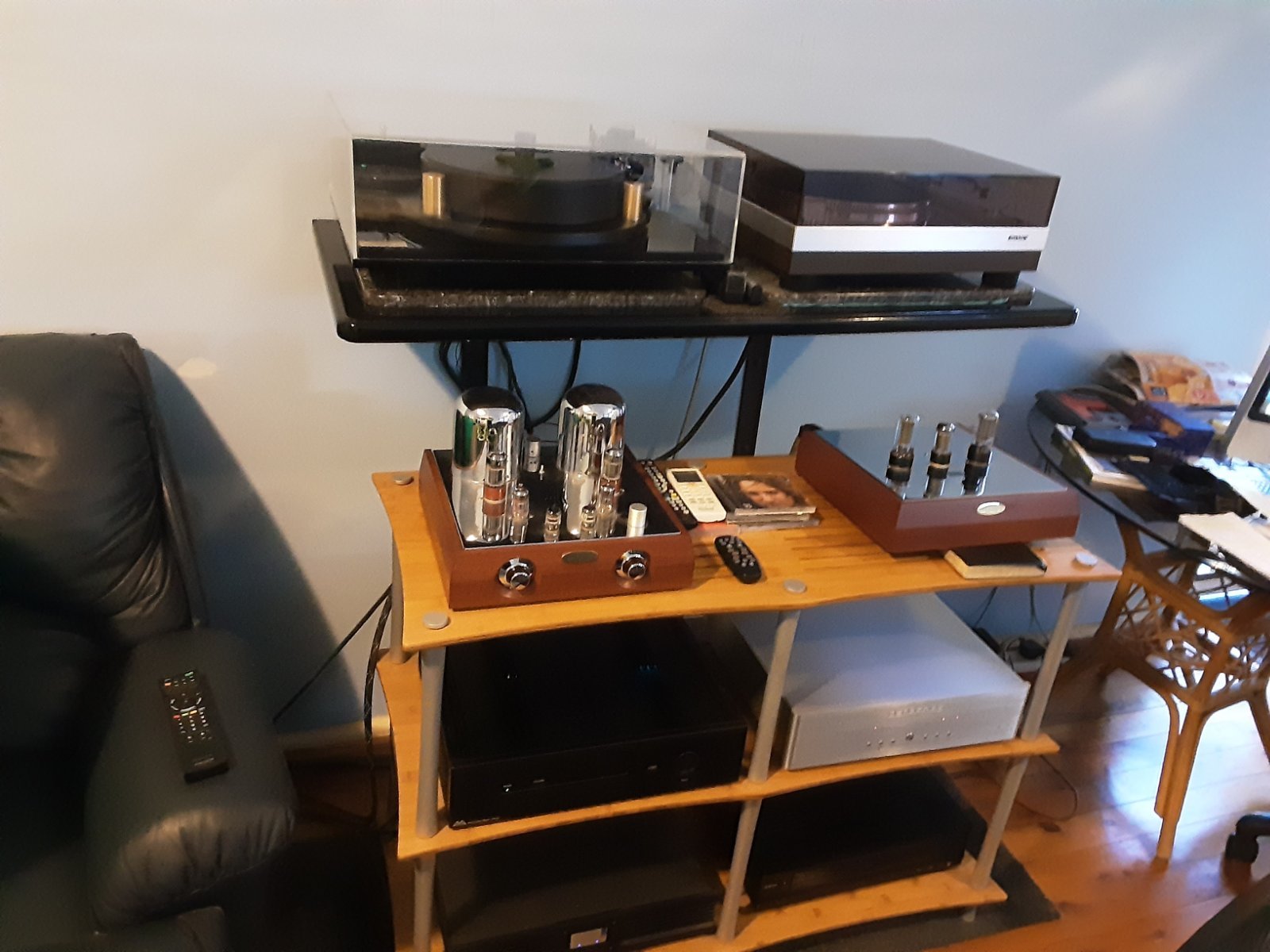 How to eliminate hum from componants and speakers ﻿ General HiFi