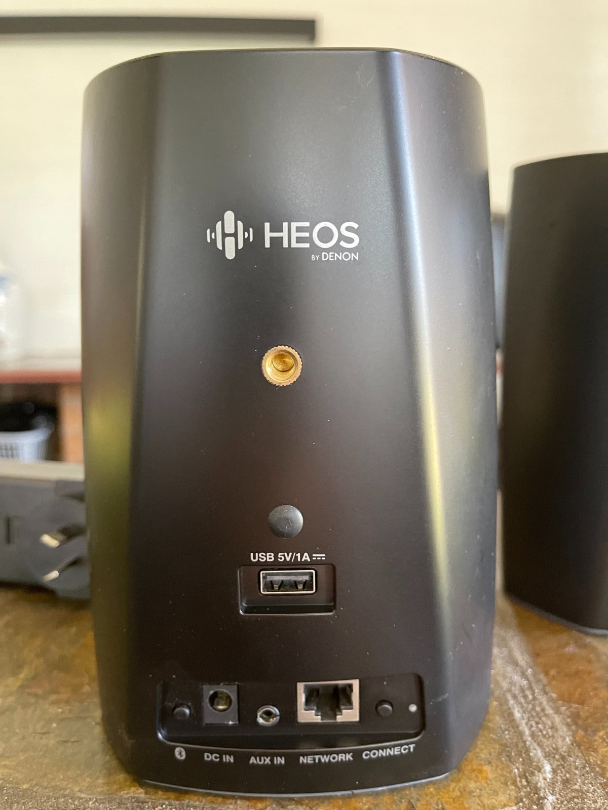 FS {PRICE DROP} Pair of Heos 1 HS2 speakers with WiFi & Bluetooth