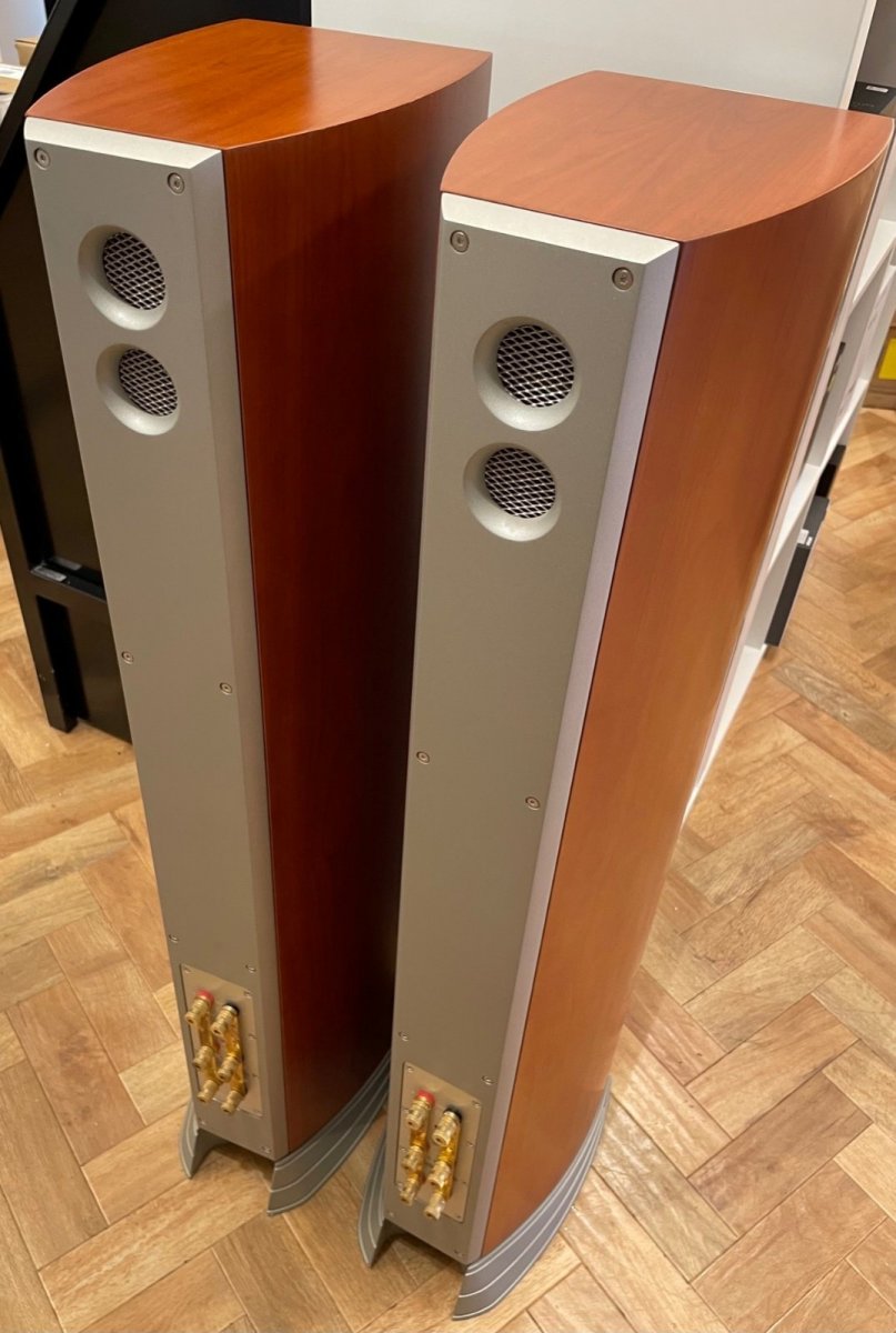 FS: Trade In AudioVector SI-3 Speakers Cherry - Commercial
