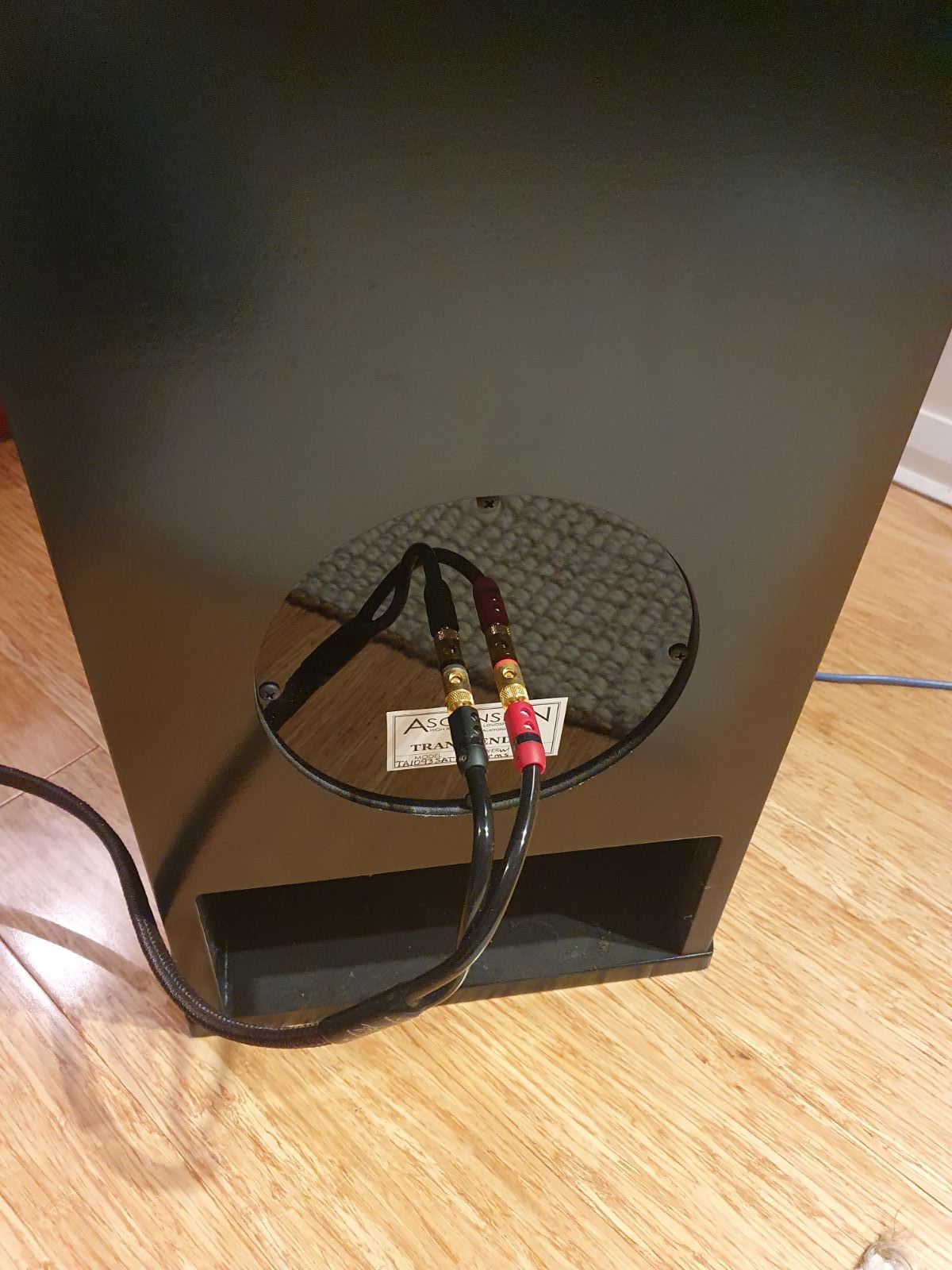 Adelaide Speakers/Artisan Speakers ﻿ Stereo, Home Cinema, Headphones Components