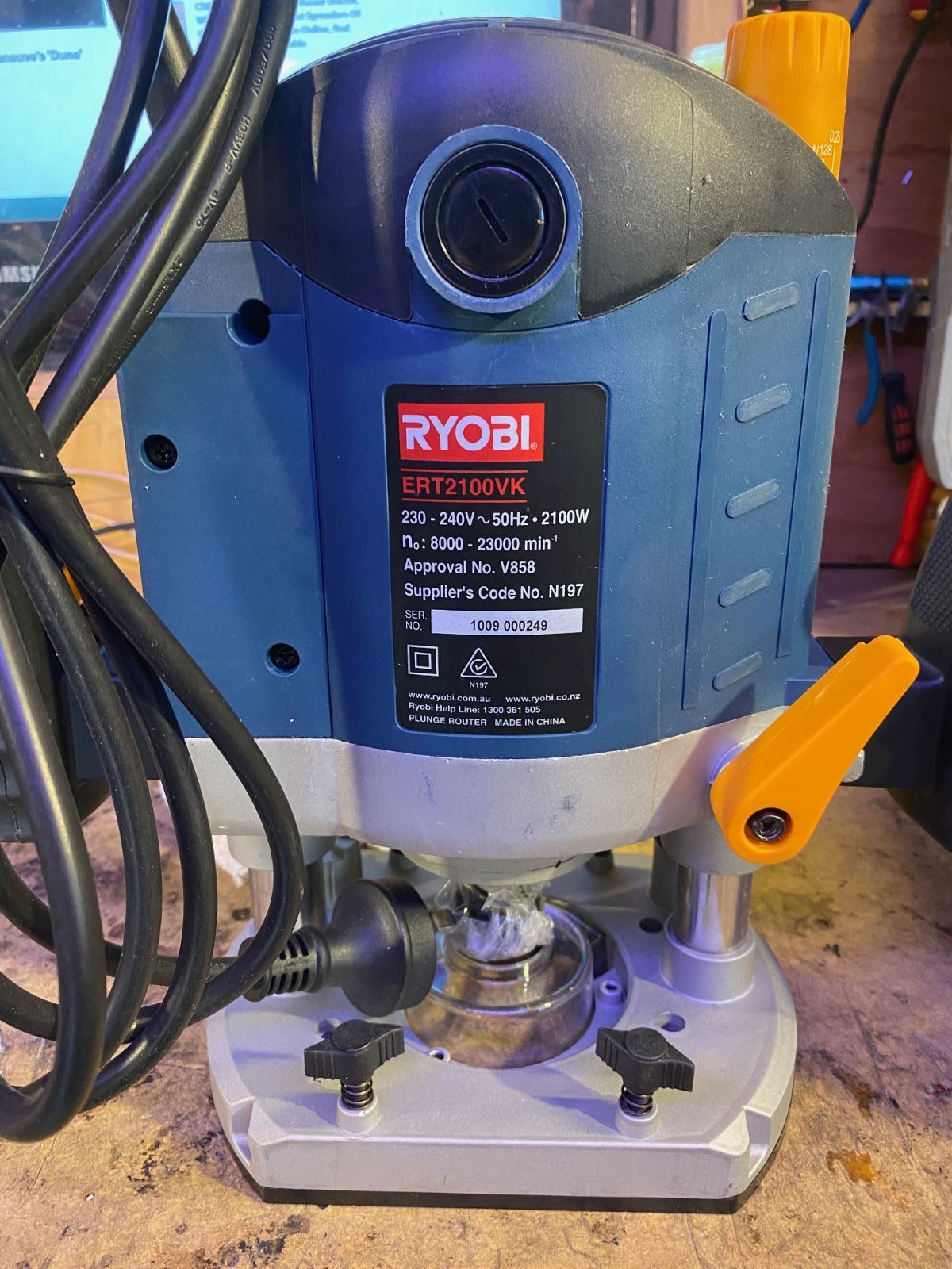 FS: Ryobi ERT2100VK Plunge Router - 2100 watt - Classifieds - All Other ...