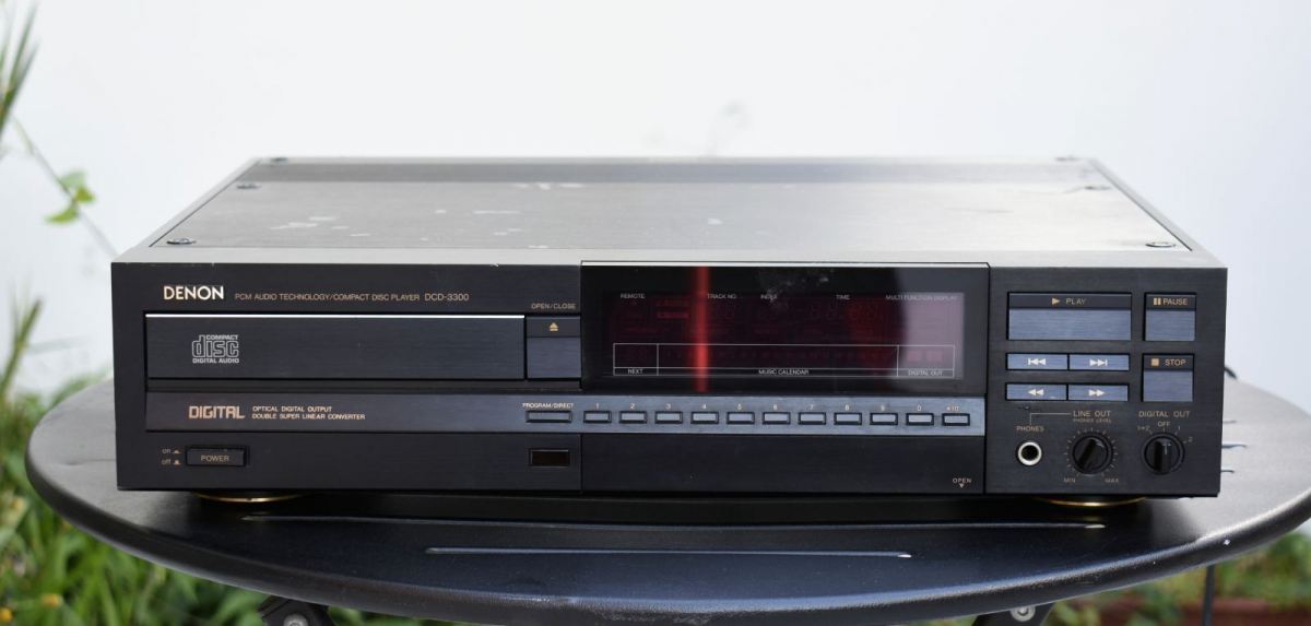 FS: DENON DCD 3300 Cd player Vintage - Stereo, Home Cinema