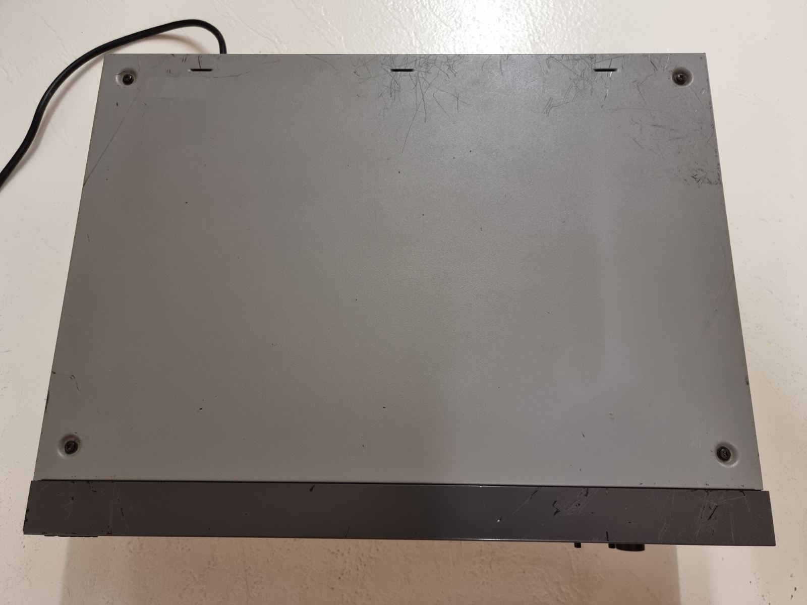 Sony DAT Pcm2700 En Rack 19″ – Pour Pièces Ou À Réparer (Panne)