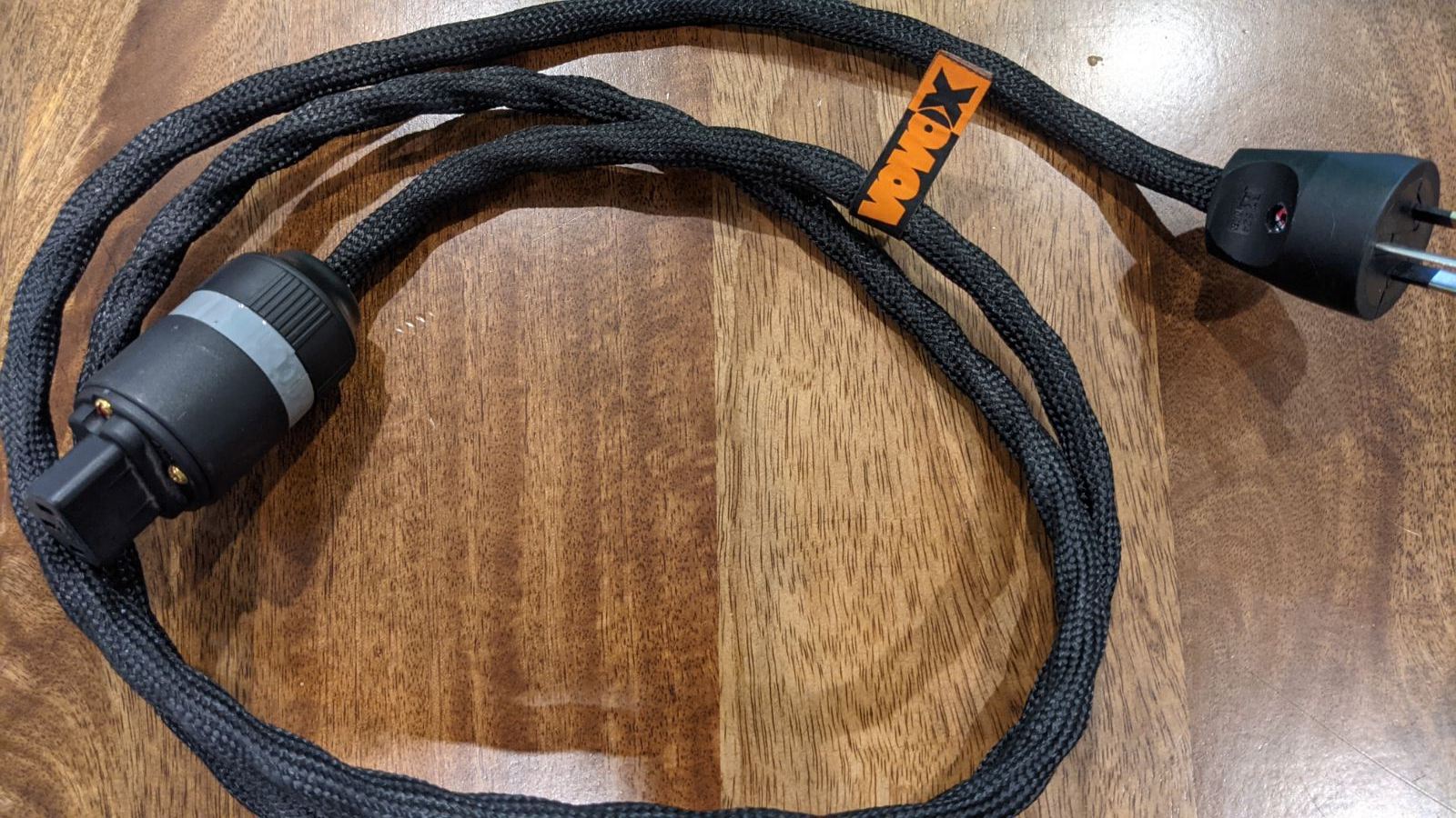 FS Vovox Textura Power Cable AU 1.8M ﻿ HiFi and Cinema Cables