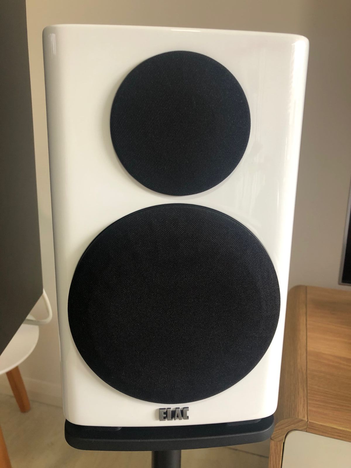 FS: ELAC SOLANO BS283 speakers - Glossy white. - Stereo, Home Cinema,  Headphones Components - StereoNET