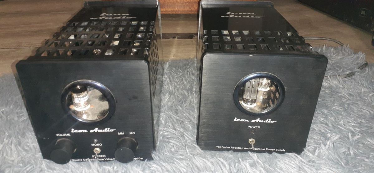 FS Icon Audio PS3 MK1 Signature Tube Phono Stage Fresh tubes and