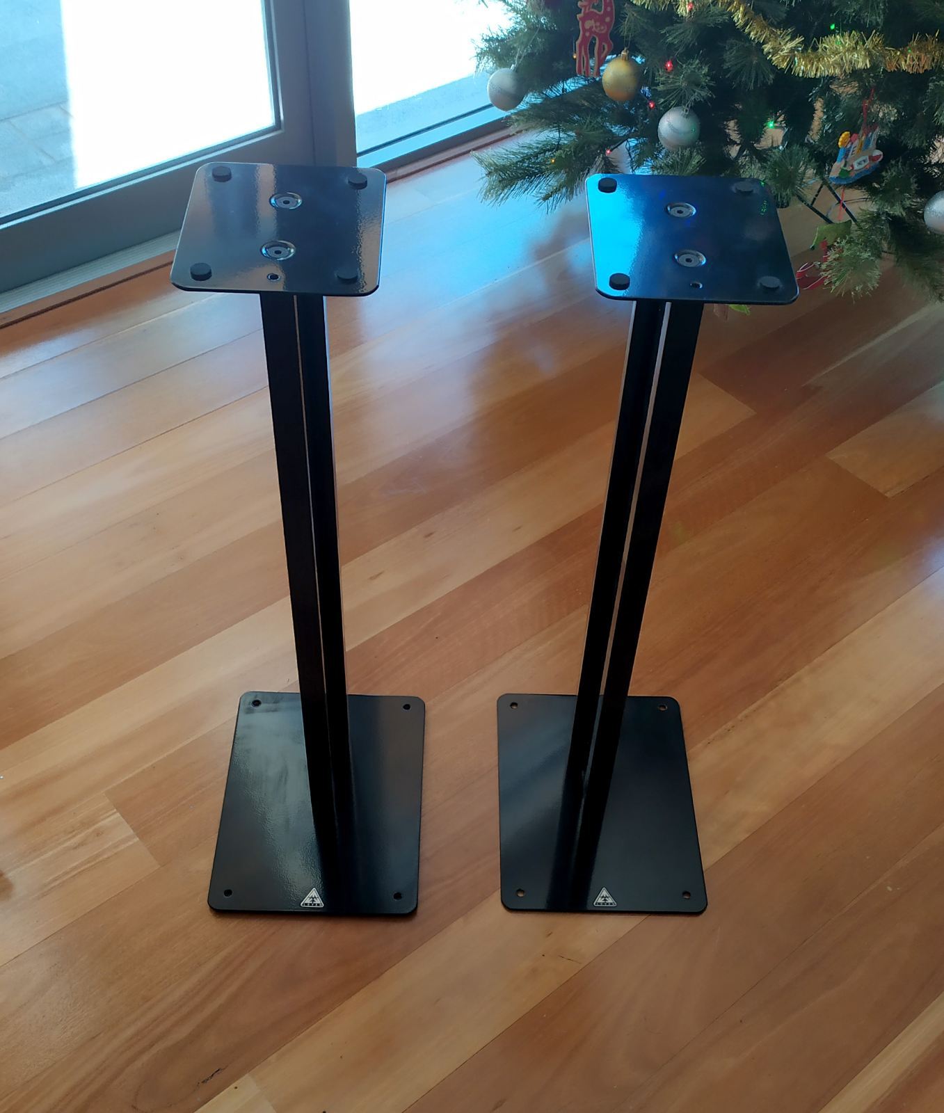 Lovan Speaker Stands 700 mm High ﻿ HiFi and Cinema Cables & Accessories