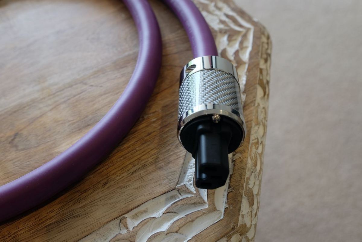 FS Furutech DPS4.1 Power Cable with FI50 NCF Plugs (IEC & US) 1.5