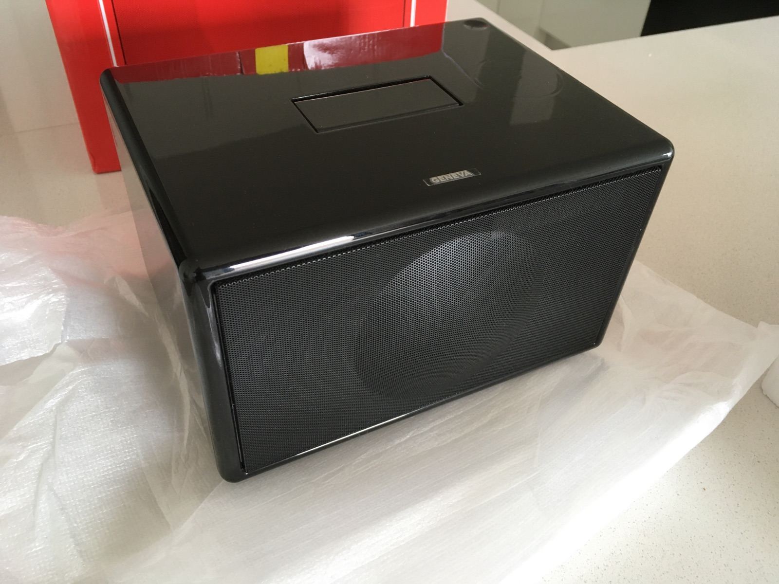 Radio Geneva Model S - Tuner FM Avec Station D'accueil IPod - Complète - Occasion