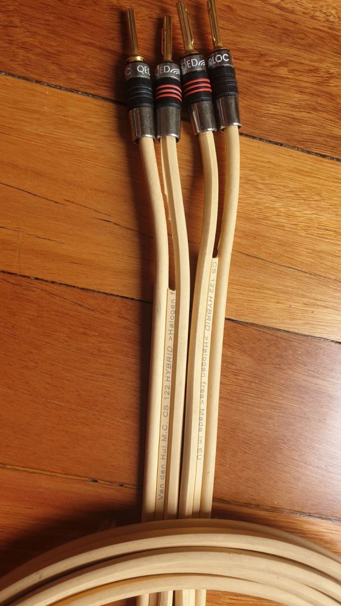 FS Van Den Hul M.C. CS 122 HYBRID speaker cable 2 x 3m / QED AirLoc