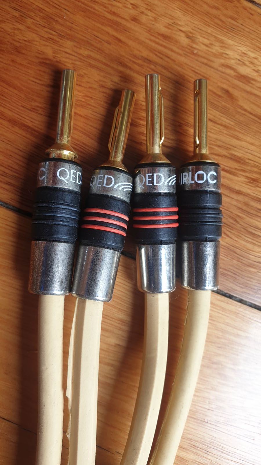 FS Van Den Hul M.C. CS 122 HYBRID speaker cable 2 x 3m / QED AirLoc