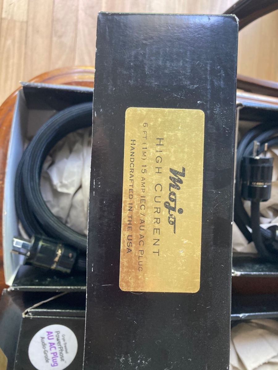 Voodoo Mojo AUs power cables 1.8 metres x4 2 high current , 2 digital cables. ﻿ HiFi and