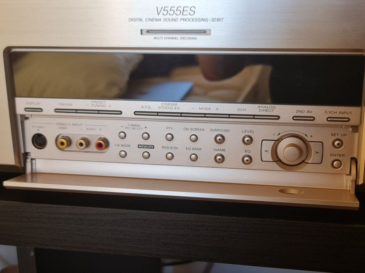FS: Sony V555ES 17kg Amplifier - Stereo, Home Cinema, Headphones