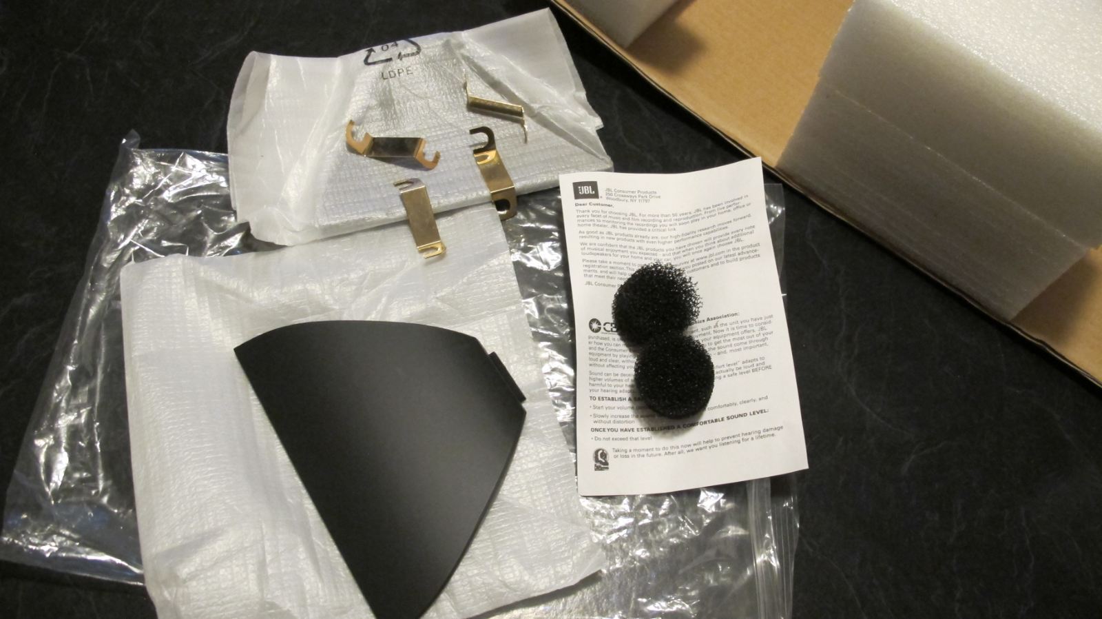 FS JBL STUDIO 530 SPEAKERS+NORSTONE STANDS ﻿ Stereo, Home Cinema, Headphones Components