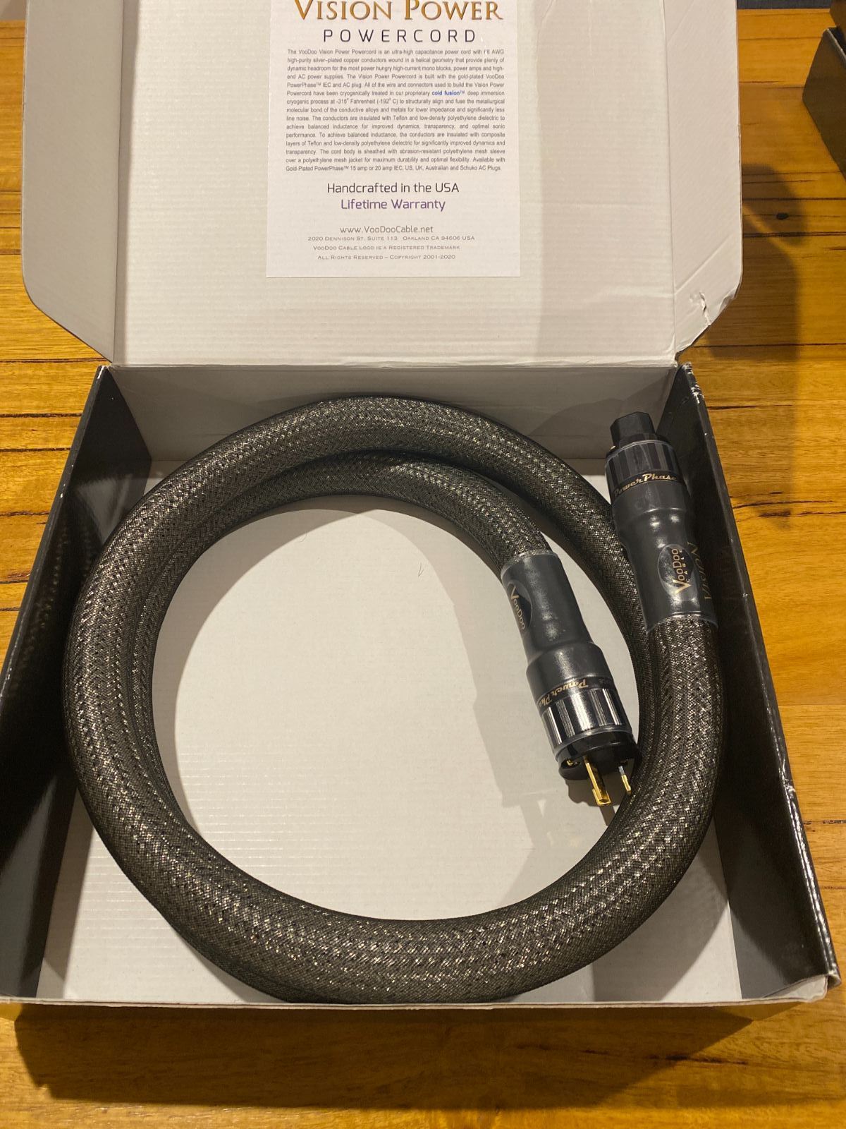 FS Voodoo Vision Powercord ﻿ HiFi and Cinema Cables & Accessories