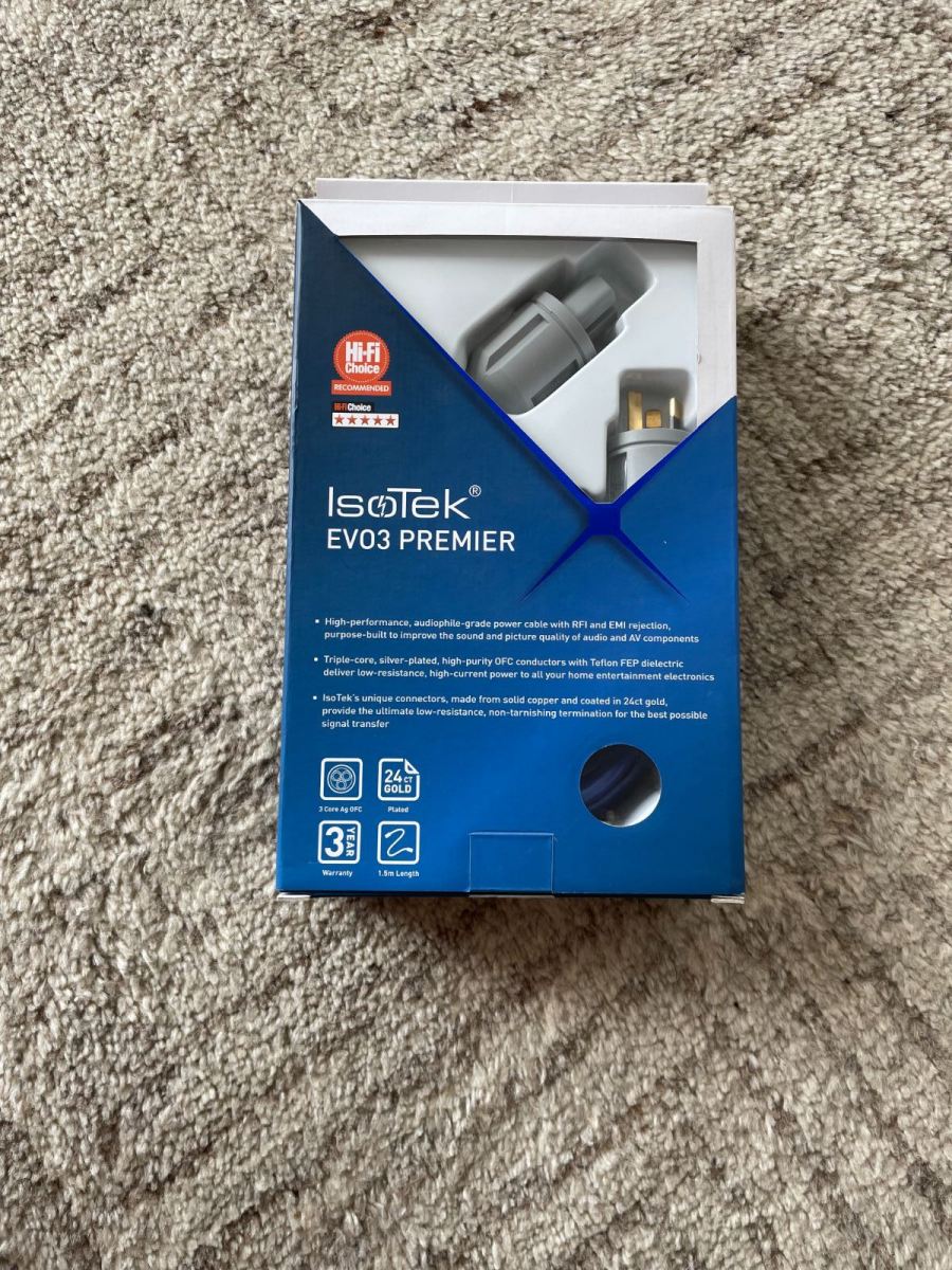 IsoTek EVO3 Premier Power Cable ﻿ HiFi and Cinema Cables & Accessories