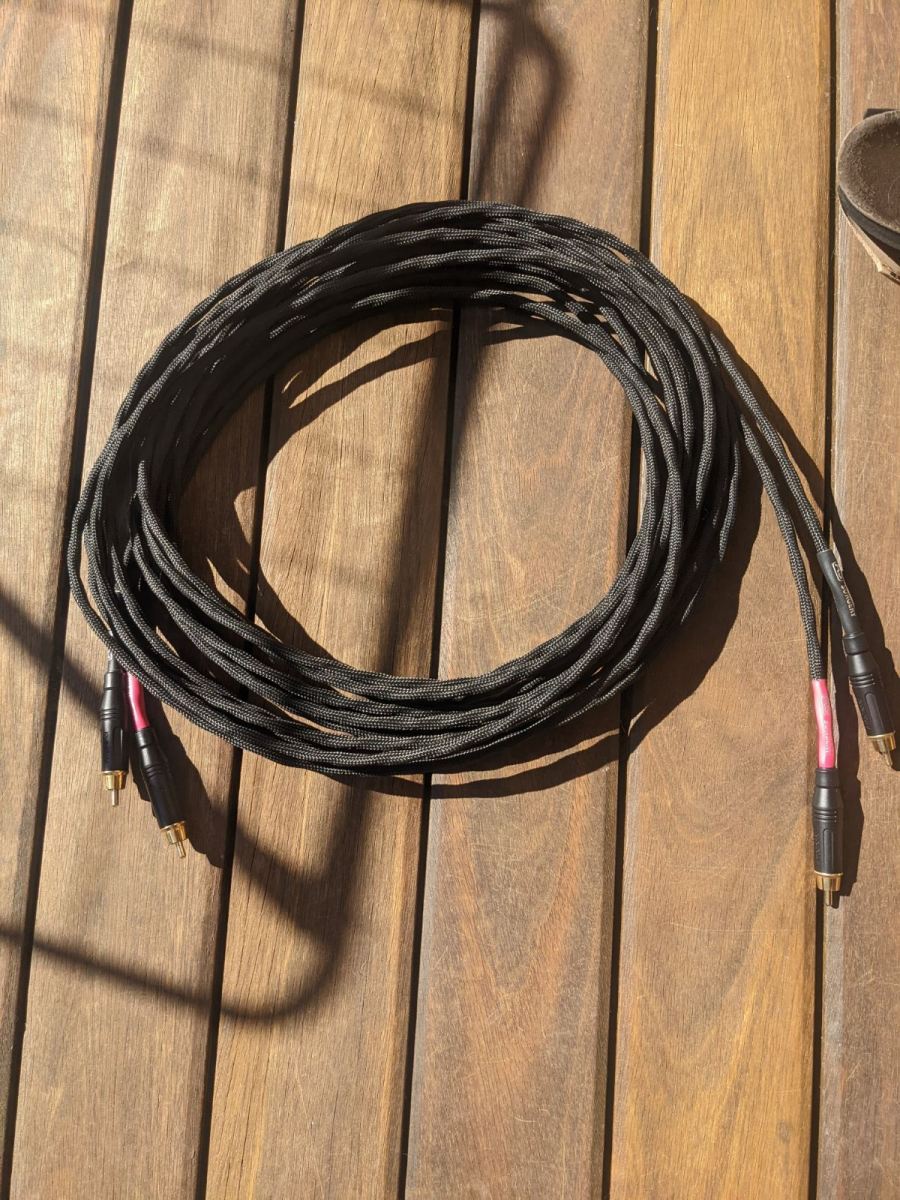 FS Amplifier surgery 6 meter silver plated RCA cable ﻿ HiFi and