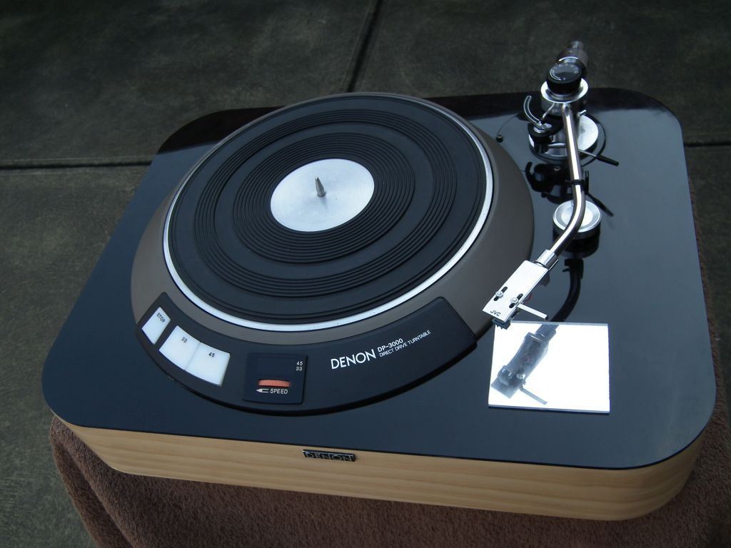 FS: Denon DP-3000 turntable on custom heavy plinth, and Victor QL