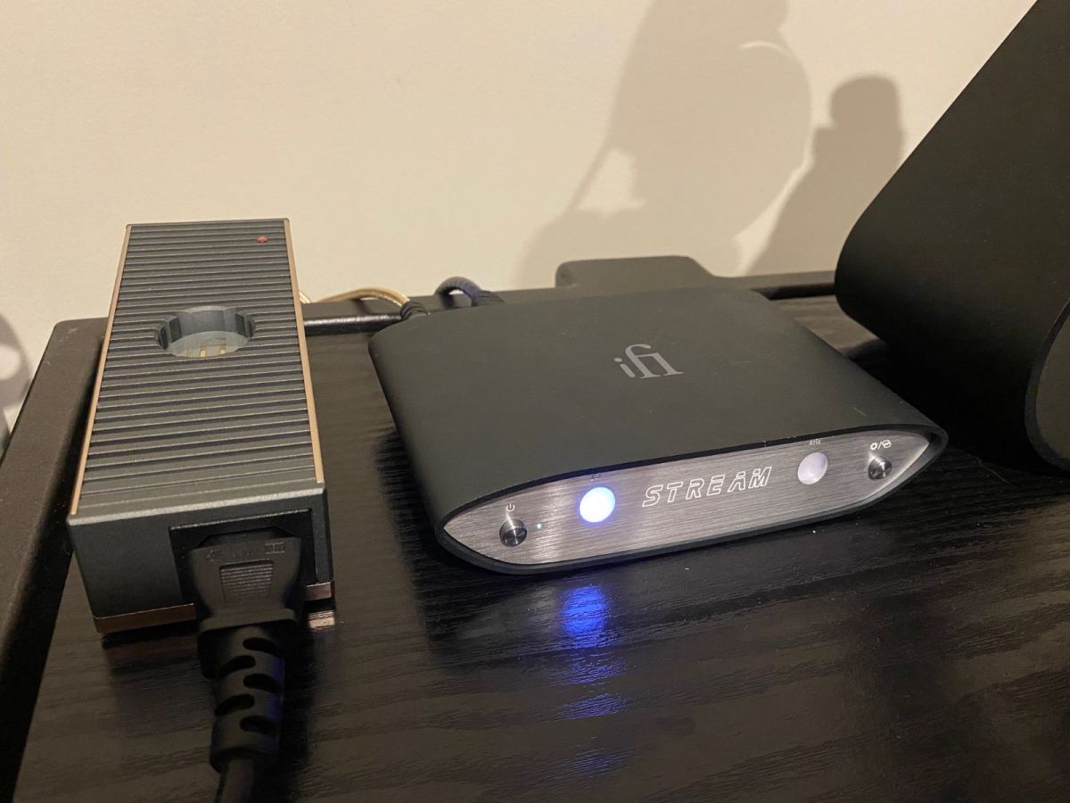 FS: ifi zen stream with BONUS iPower 12v power supply - bought