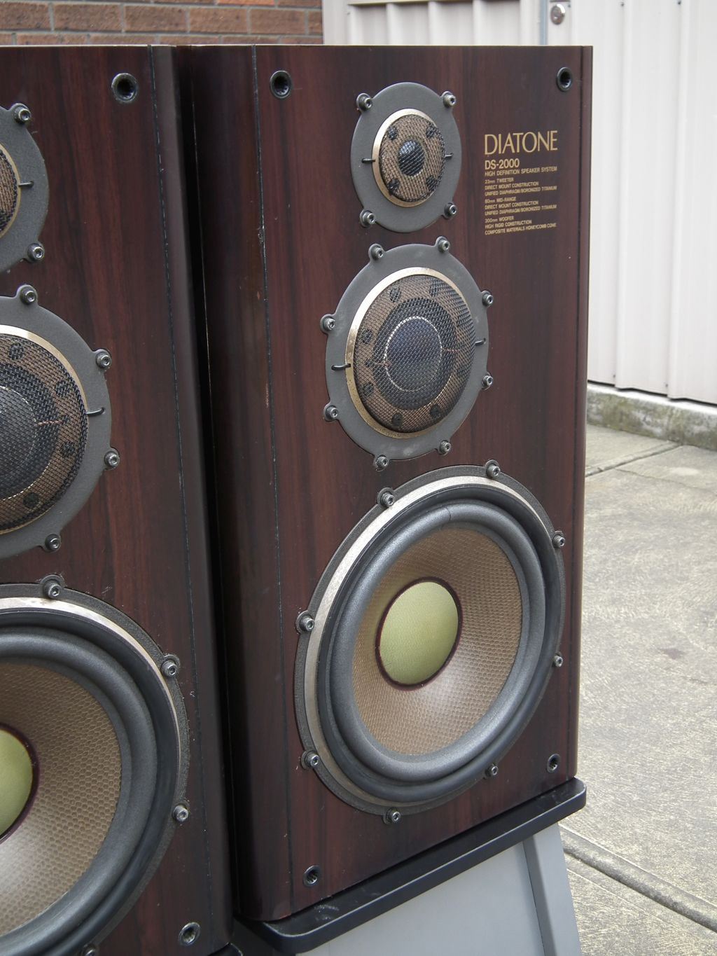 DIATONE DS-2000 ペア 𝐃𝐢𝐚𝐭𝐨𝐧𝐞 𝐃𝐒-𝟐𝟎𝟎𝟎 𝟑-𝐖𝐚𝐲 𝐁𝐨𝐨𝐤𝐬𝐡𝐞𝐥𝐟